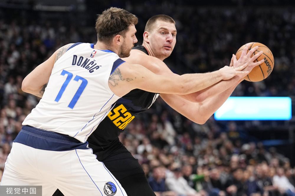 坐镇主场迎 坐镇主场迎